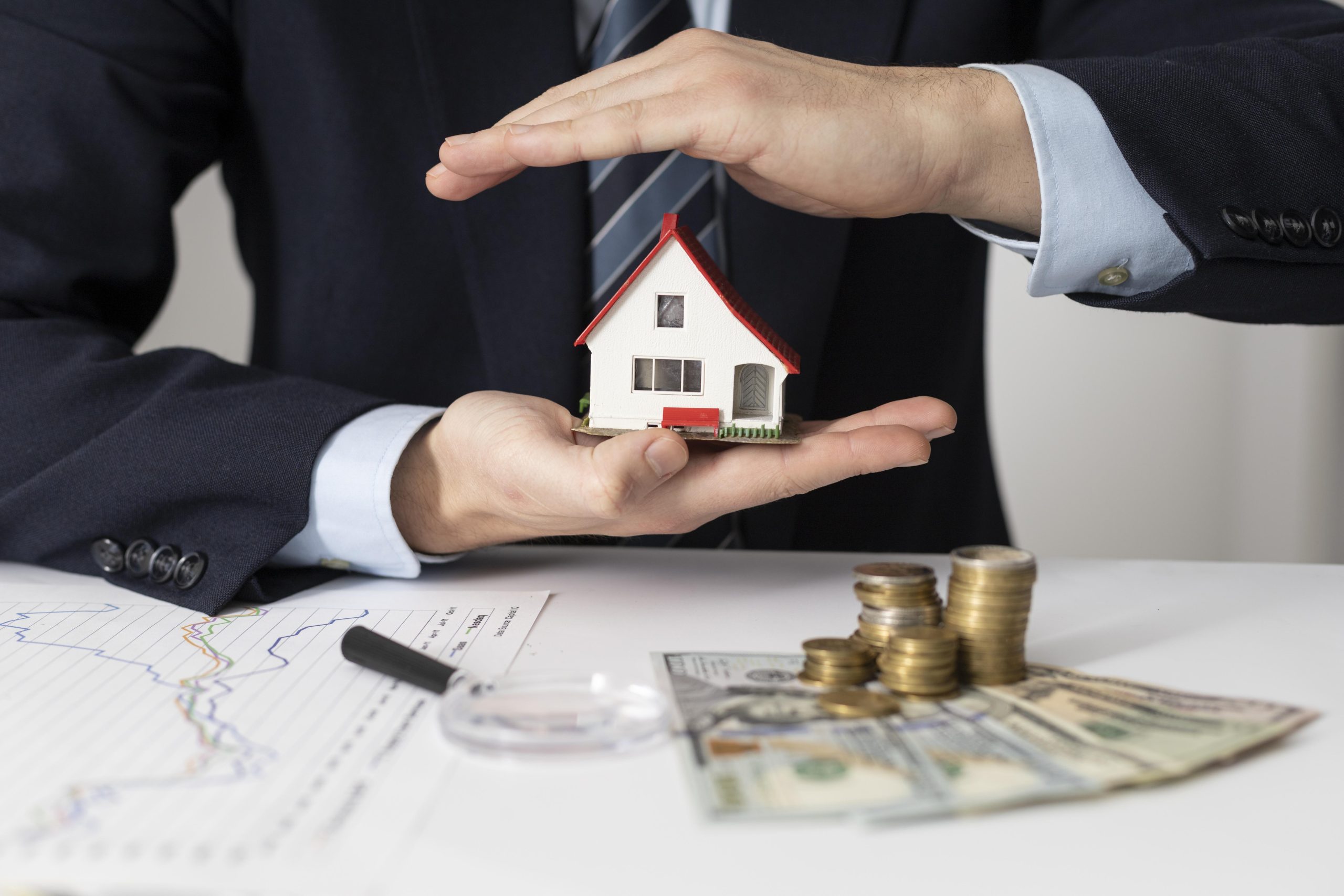 Finance and mortgage broker in Aintree